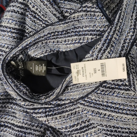 WHBM Blue-Navy Tweed Jacket & Skirt Set — Jacket 8 / Skirt 6 - Picture 7 of 8